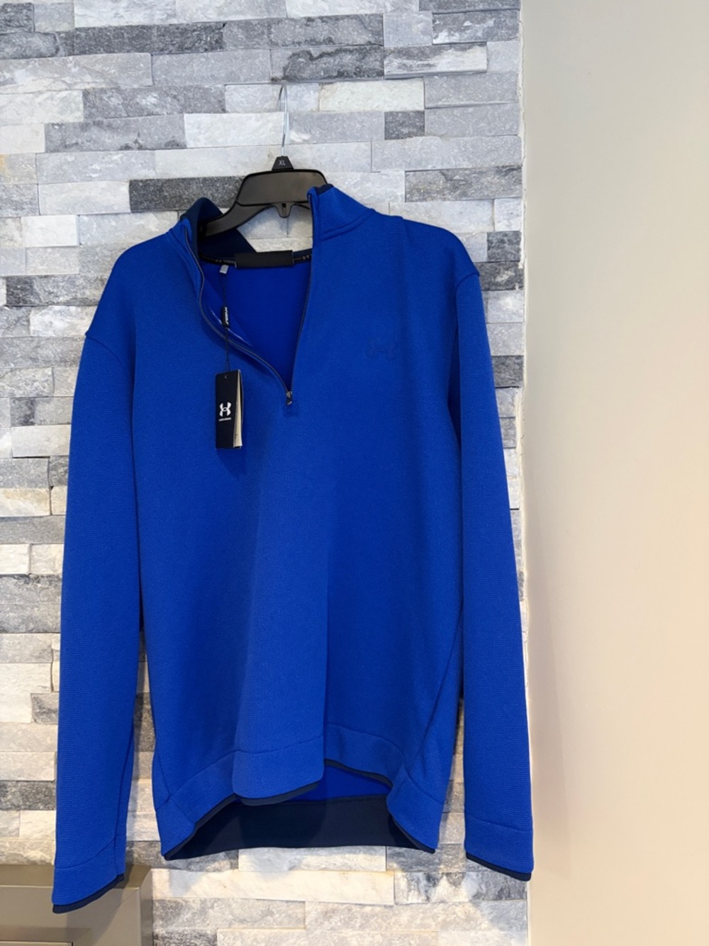 Under Armour Golf men's half zip new with tags size large